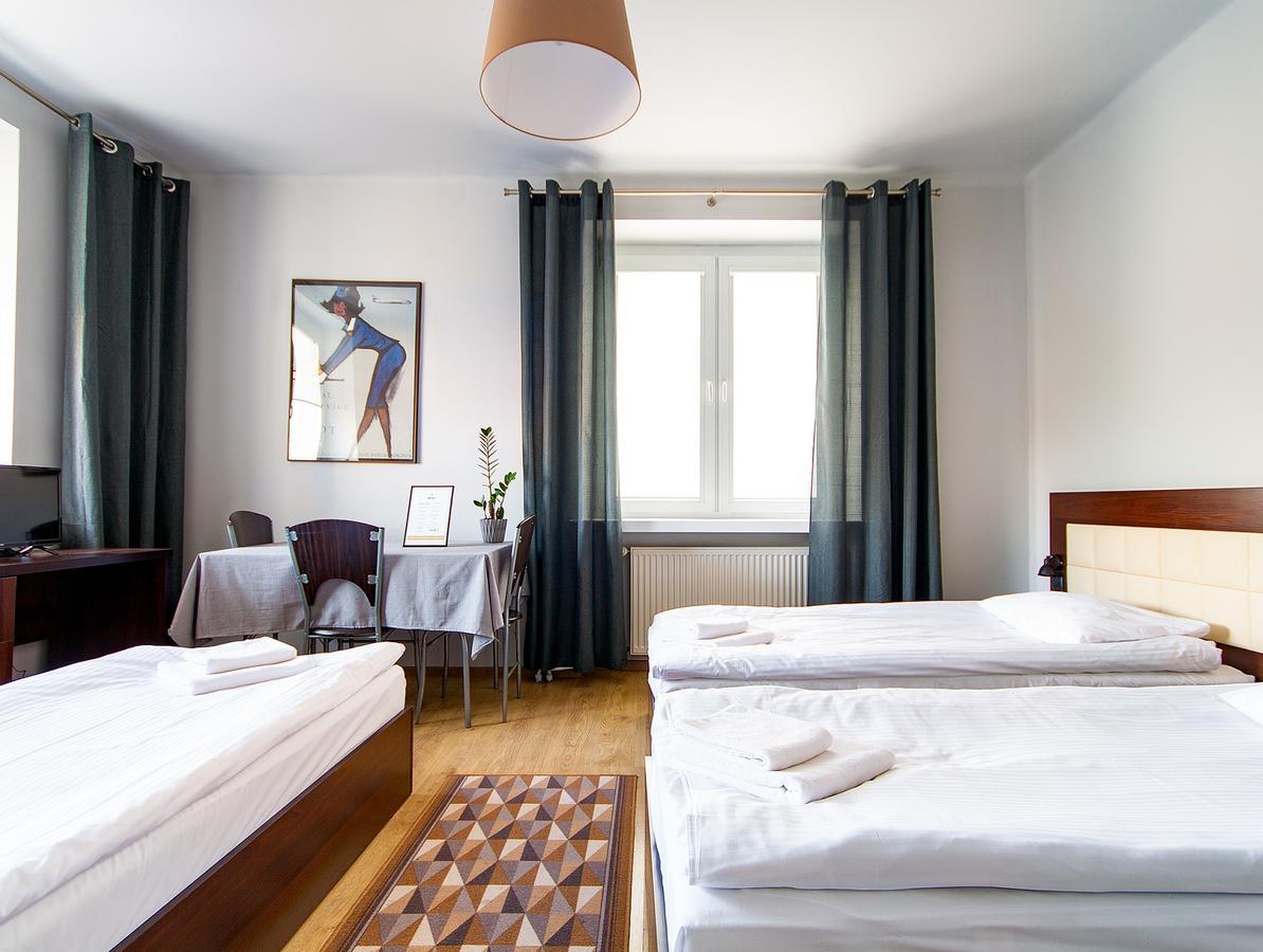 Avion Hotel Świdnik المظهر الخارجي الصورة