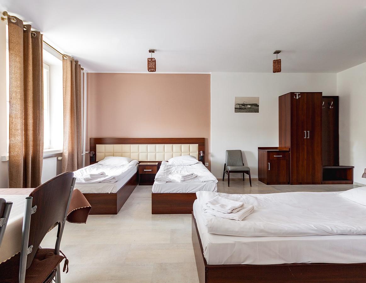 Avion Hotel Świdnik المظهر الخارجي الصورة